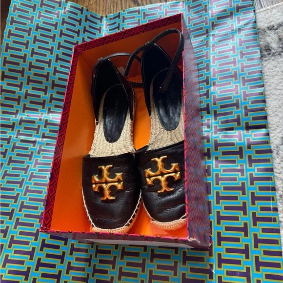 Tory Burch Eleanor Dorsay Espadrille - Picture 2 of 14